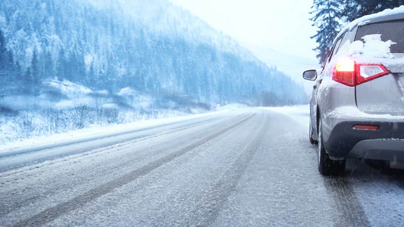 Kurs prawa jazdy zimą - wyzwanie czy przewaga?