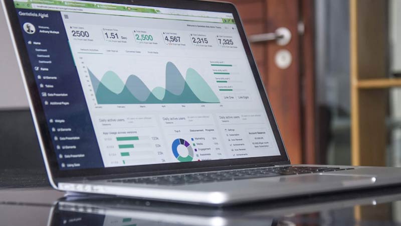 Czym powinna wyróżniać się dobra agencja marketingowa? Jak wybrać partnera, który naprawdę dowozi wyniki